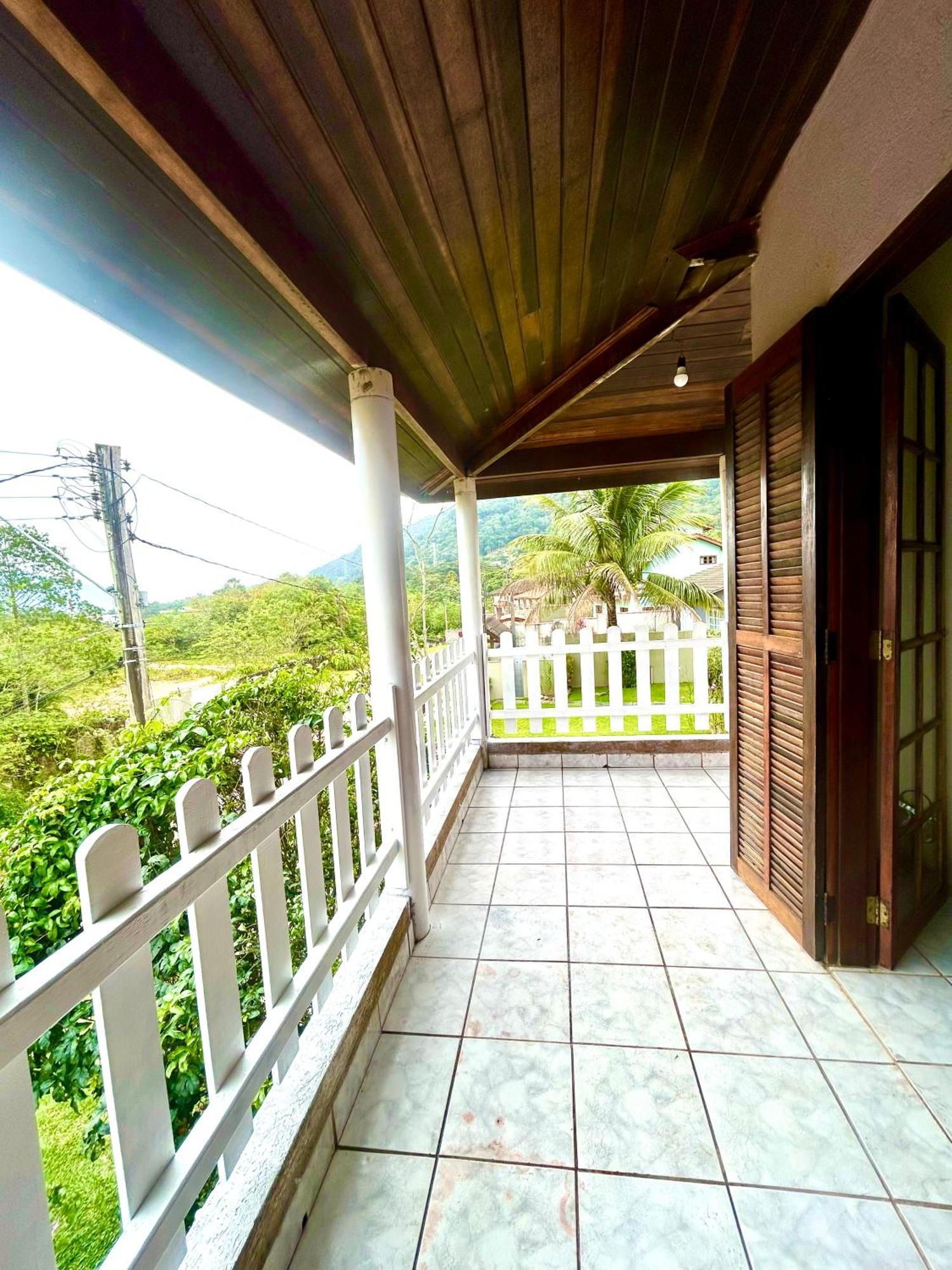 Sobrado e Casa em Ubatuba Exterior foto